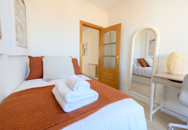 Apartment in Madrid - Two bedroom flat-Terrace and balcony in Madrid Apartment in Madrid - Two bedroom flat-Terrace and balcony in Madrid