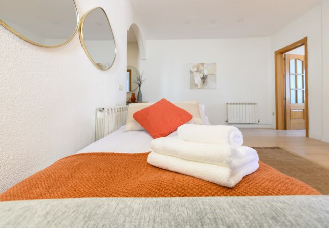 Apartment in Madrid - Two bedroom flat-Terrace and balcony in Madrid Apartment in Madrid - Two bedroom flat-Terrace and balcony in Madrid