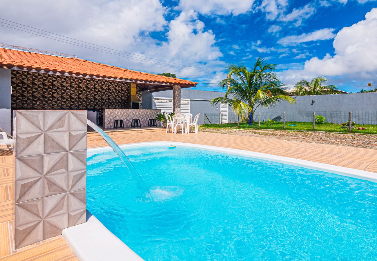 House in Camaçari - Casa com WiFi, churrasqueira e ótima localização