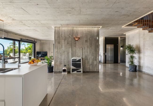 Villa in Adeje - Villa Espejo del Océano Sur Villa in Adeje - Villa Espejo del Océano Sur