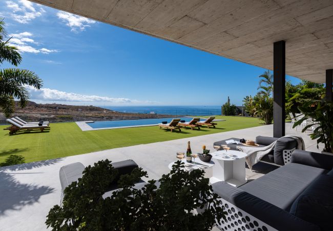 Villa in Adeje - Villa Espejo del Océano Sur Villa in Adeje - Villa Espejo del Océano Sur
