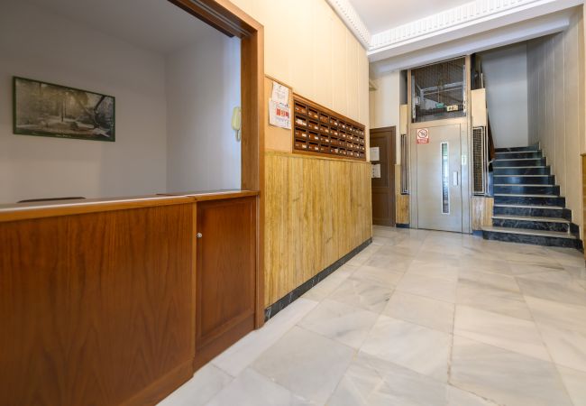 Studio in Madrid - Studio with balcony - Everything you need for a perfect stay in Madrid Studio in Madrid - Studio with balcony - Everything you need for a perfect stay in Madrid