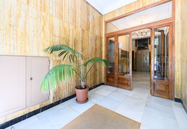 Studio in Madrid - Studio with balcony - Everything you need for a perfect stay in Madrid Studio in Madrid - Studio with balcony - Everything you need for a perfect stay in Madrid