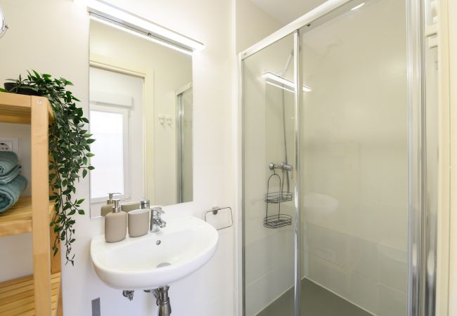 Apartment in Madrid - 1 Bedroom Apartment in Chamartin-Madrid, Ideal for Couples or Professionals Apartment in Madrid - 1 Bedroom Apartment in Chamartin-Madrid, Ideal for Couples or Professionals