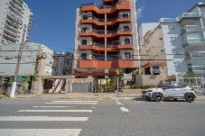 Apartment in Guarujá - Apto completo com wi-fi, ar-cond a 200m da praia