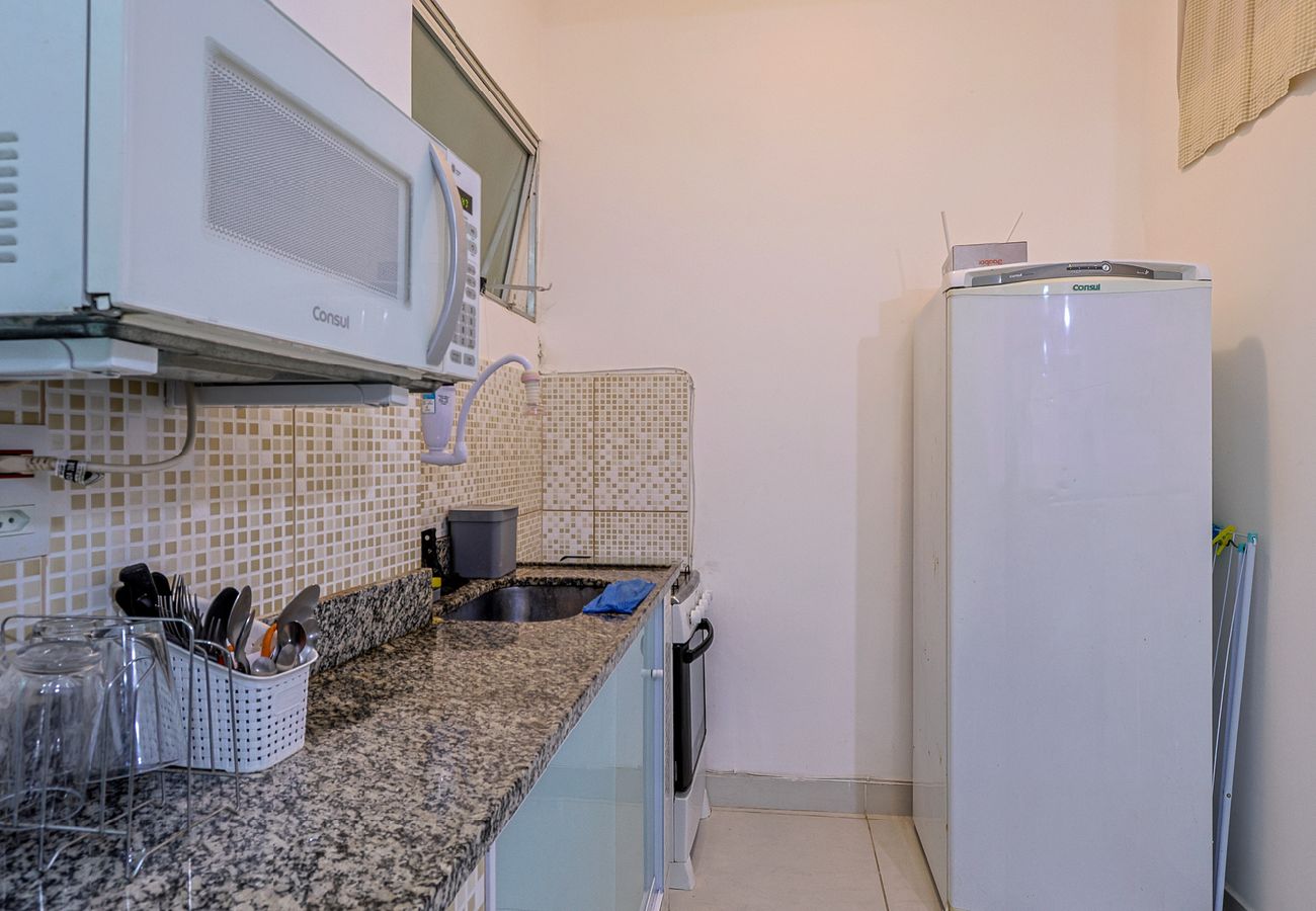 Apartment in Rio de Janeiro - Loft c/ Ar e Wi-Fi a 100m da Praia de Copacabana Apartment in Rio de Janeiro - Loft c/ Ar e Wi-Fi a 100m da Praia de Copacabana