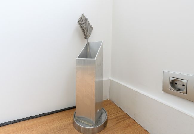 Apartment in Madrid - 2 Bedroom Apartment with City Views - Comfort and Style in Madrid Apartment in Madrid - 2 Bedroom Apartment with City Views - Comfort and Style in Madrid