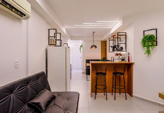  in Rio de Janeiro - Studio completo c/ Wi-Fi e varanda no Centro