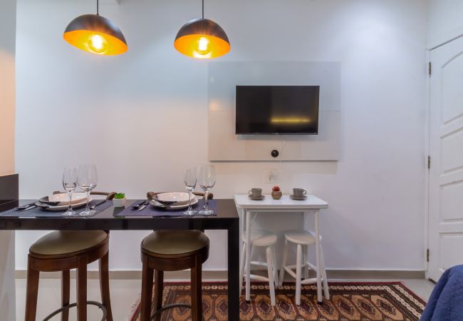 Apartment in Rio de Janeiro - Just a few steps from Copacabana Beach | PF512 Apartment in Rio de Janeiro - Just a few steps from Copacabana Beach | PF512