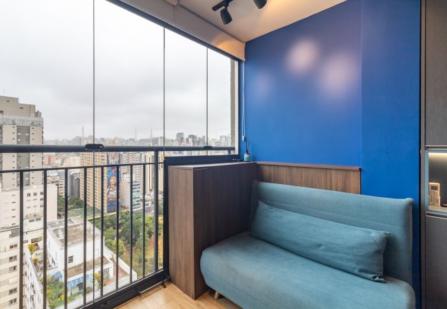 Studio in São Paulo - City view from the 22nd floor Studio in São Paulo - City view from the 22nd floor