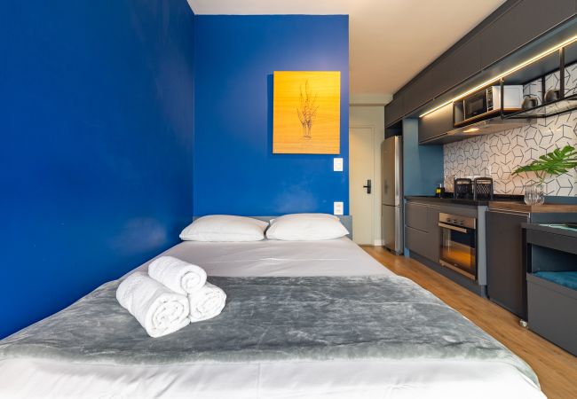 Studio in São Paulo - City view from the 22nd floor Studio in São Paulo - City view from the 22nd floor