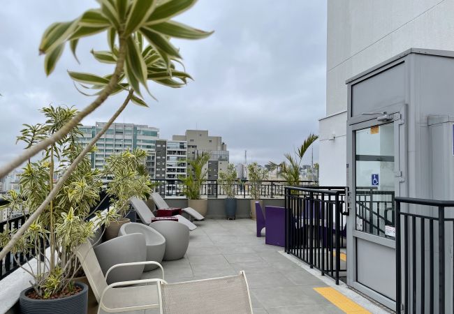 Studio in São Paulo - City view from the 22nd floor Studio in São Paulo - City view from the 22nd floor