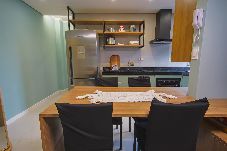 Apartment in Praia Grande - Apto pet friendly com garagem a 100m do mar