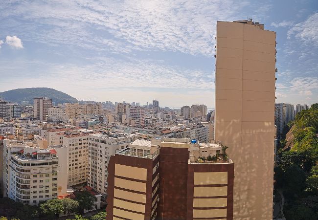 Apartment in Rio de Janeiro - Apto pet-friendly com garagem e vista de Botafogo Apartment in Rio de Janeiro - Apto pet-friendly com garagem e vista de Botafogo