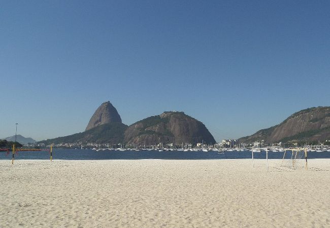 Apartment in Rio de Janeiro - Apto pet-friendly com garagem e vista de Botafogo Apartment in Rio de Janeiro - Apto pet-friendly com garagem e vista de Botafogo