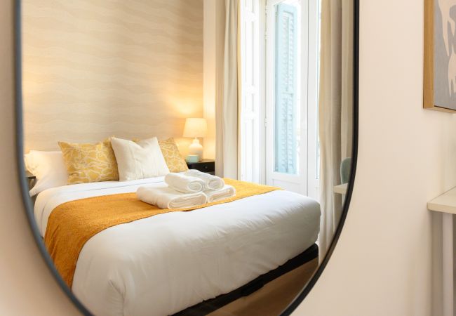 Apartment in Madrid - 1-bedroom flat with balcony in the heart of Madrid Apartment in Madrid - 1-bedroom flat with balcony in the heart of Madrid