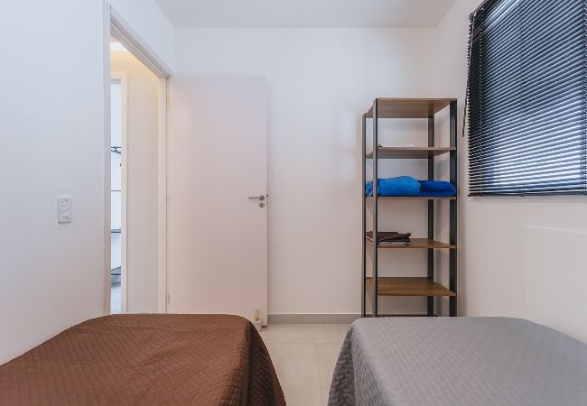 Apartment in Rio de Janeiro - Apto pet-friendly com Ar e garagem no Recreio Apartment in Rio de Janeiro - Apto pet-friendly com Ar e garagem no Recreio