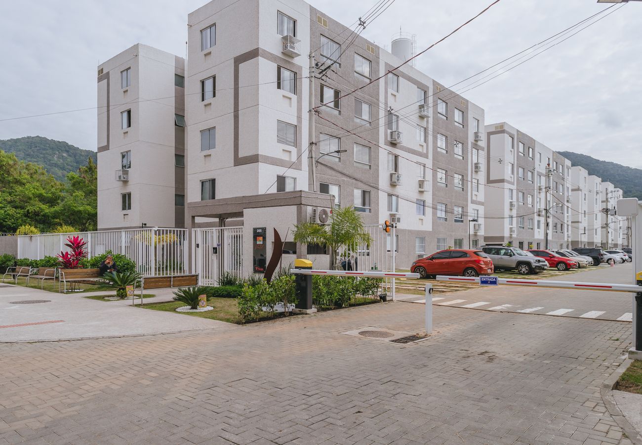 Apartment in Rio de Janeiro - Apto pet-friendly com Ar e garagem no Recreio Apartment in Rio de Janeiro - Apto pet-friendly com Ar e garagem no Recreio