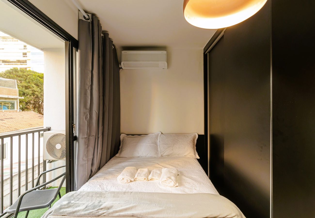 Apartment in São Paulo - Studio c/ academia e piscina a 3 min do Allianz Apartment in São Paulo - Studio c/ academia e piscina a 3 min do Allianz