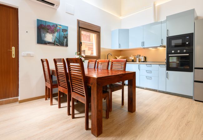 Apartment in Madrid - Modern Duplex with 2 Bedrooms, Fitted Kitchen - Comfort and Style Apartment in Madrid - Modern Duplex with 2 Bedrooms, Fitted Kitchen - Comfort and Style