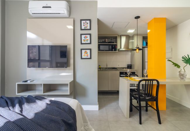 Studio in São Paulo - AV1010 Studio in São Paulo - AV1010