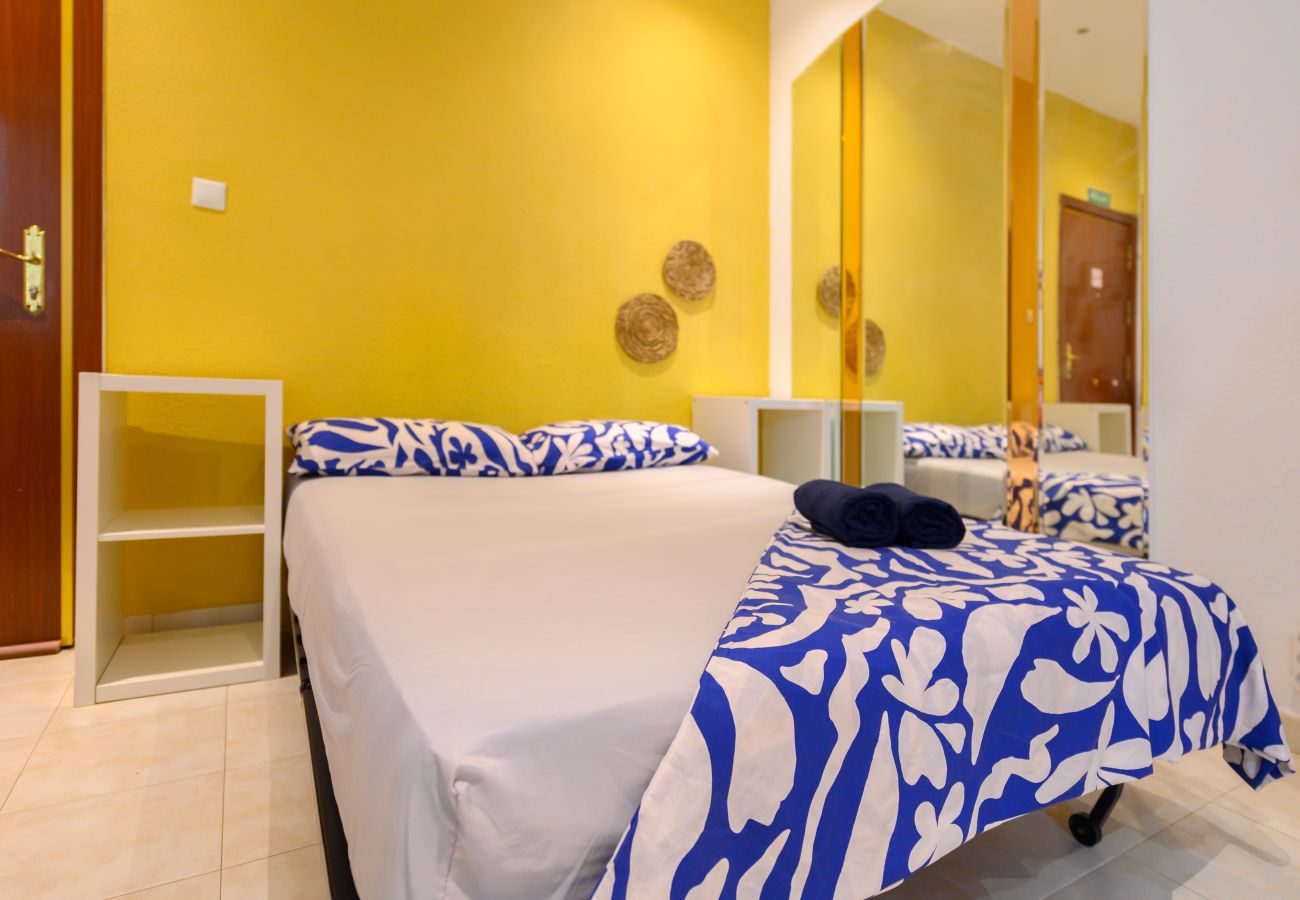 Studio in Madrid - Fully Equipped Studio in the Centre of Madrid Studio in Madrid - Fully Equipped Studio in the Centre of Madrid