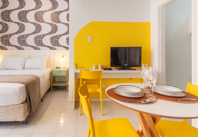 Studio in Rio de Janeiro - Cozy 6 minutes from Copacabana Beach | BR710 Studio in Rio de Janeiro - Cozy 6 minutes from Copacabana Beach | BR710