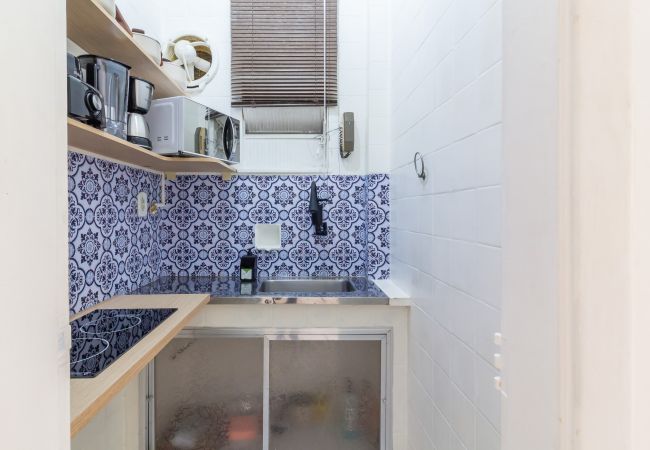 Studio in Rio de Janeiro - Cozy 6 minutes from Copacabana Beach | BR710 Studio in Rio de Janeiro - Cozy 6 minutes from Copacabana Beach | BR710
