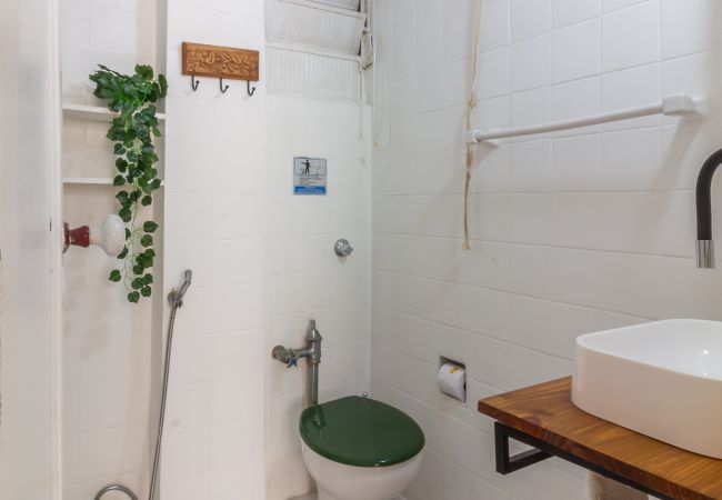 Studio in Rio de Janeiro - Cozy 6 minutes from Copacabana Beach | BR710 Studio in Rio de Janeiro - Cozy 6 minutes from Copacabana Beach | BR710