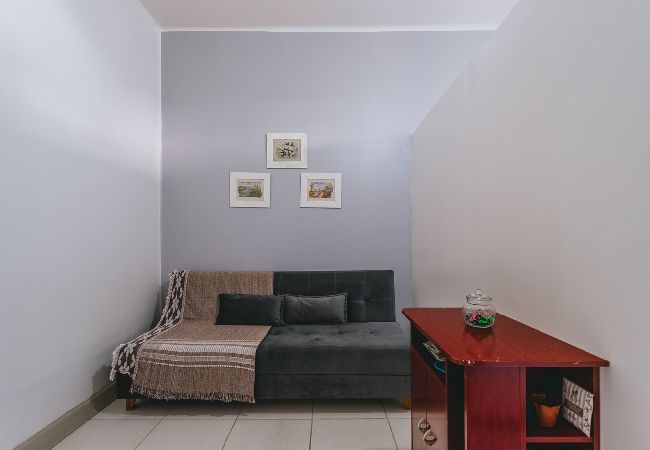Apartment in Rio de Janeiro - Studio com Wi-Fi e Ar a 45m da Praia de Copacabana Apartment in Rio de Janeiro - Studio com Wi-Fi e Ar a 45m da Praia de Copacabana