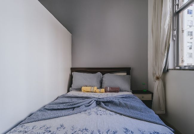 Apartment in Rio de Janeiro - Studio com Wi-Fi e Ar a 45m da Praia de Copacabana Apartment in Rio de Janeiro - Studio com Wi-Fi e Ar a 45m da Praia de Copacabana