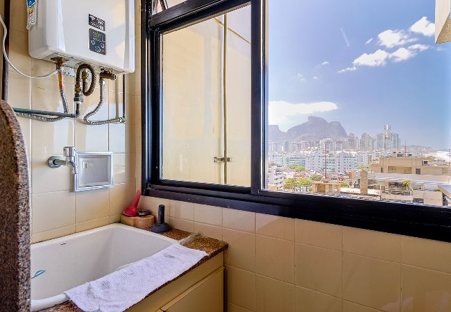 Apartment in Rio de Janeiro - Barra da Tijuca: Vista Mar, Lazer e Garagem Apartment in Rio de Janeiro - Barra da Tijuca: Vista Mar, Lazer e Garagem