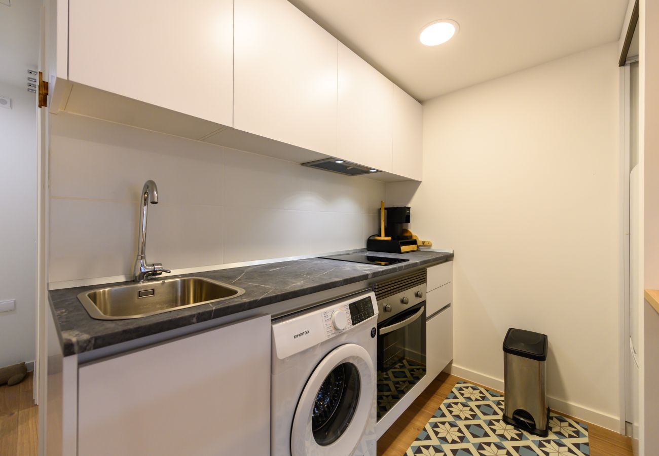 Studio in San Sebastián de los Reyes - Modern studio apartment with private terrace and excellent communal areas Studio in San Sebastián de los Reyes - Modern studio apartment with private terrace and excellent communal areas