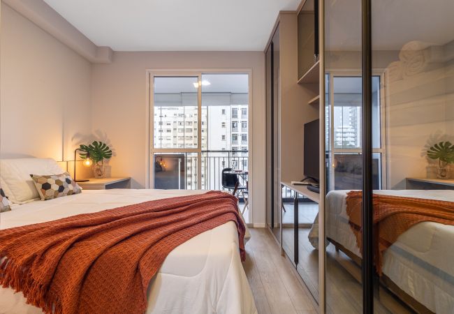 Studio in São Paulo - YCP 704 Pool, balcony and gym Studio in São Paulo - YCP 704 Pool, balcony and gym