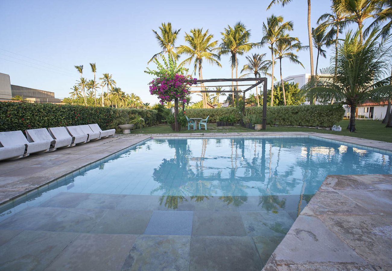 House in Caucaia -  Casa com Piscina, Churrasqueira e Wi-Fi – Cumbuco