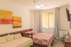 Apartment in Águas de Lindóia - Cavalinho Branco: Flat para 4 pessoas c/ piscina