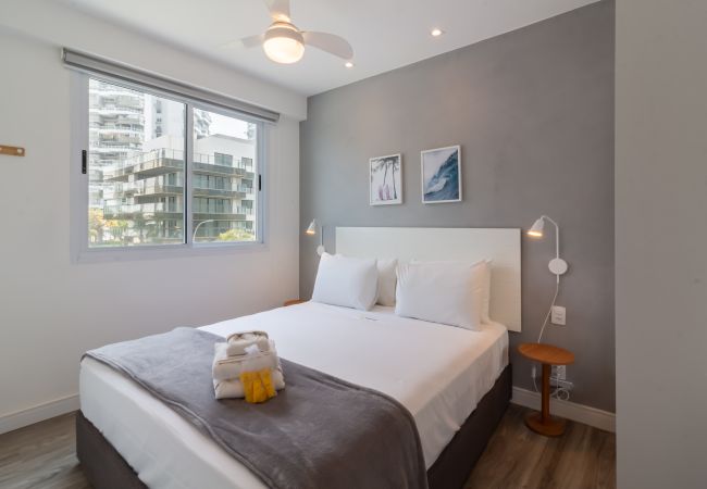 Apartment in Rio de Janeiro - Charming Barra 1min from the beach | LC201B Apartment in Rio de Janeiro - Charming Barra 1min from the beach | LC201B