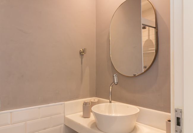 Apartment in Rio de Janeiro - Charming Barra 1min from the beach | LC201B Apartment in Rio de Janeiro - Charming Barra 1min from the beach | LC201B