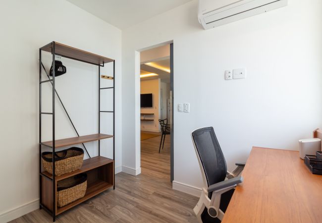 Apartment in Rio de Janeiro - Charming Barra 1min from the beach | LC201B Apartment in Rio de Janeiro - Charming Barra 1min from the beach | LC201B