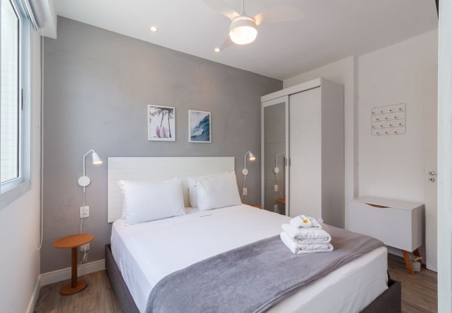 Apartment in Rio de Janeiro - Charming Barra 1min from the beach | LC201B Apartment in Rio de Janeiro - Charming Barra 1min from the beach | LC201B