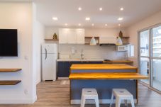 Apartment in Rio de Janeiro - Charming Barra 1min from the beach | LC201B