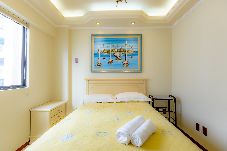 Apartment in Balneário Camboriú - Apto c Churrasqueira e Garagem 300m da praia