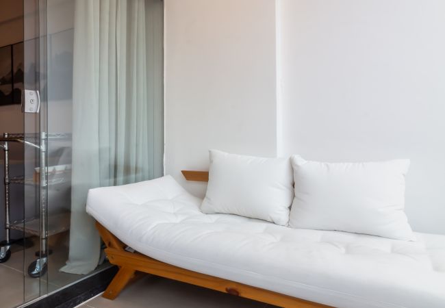 Apartment in Rio de Janeiro - Charming 1 minute from Barra Beach | PP105 Apartment in Rio de Janeiro - Charming 1 minute from Barra Beach | PP105