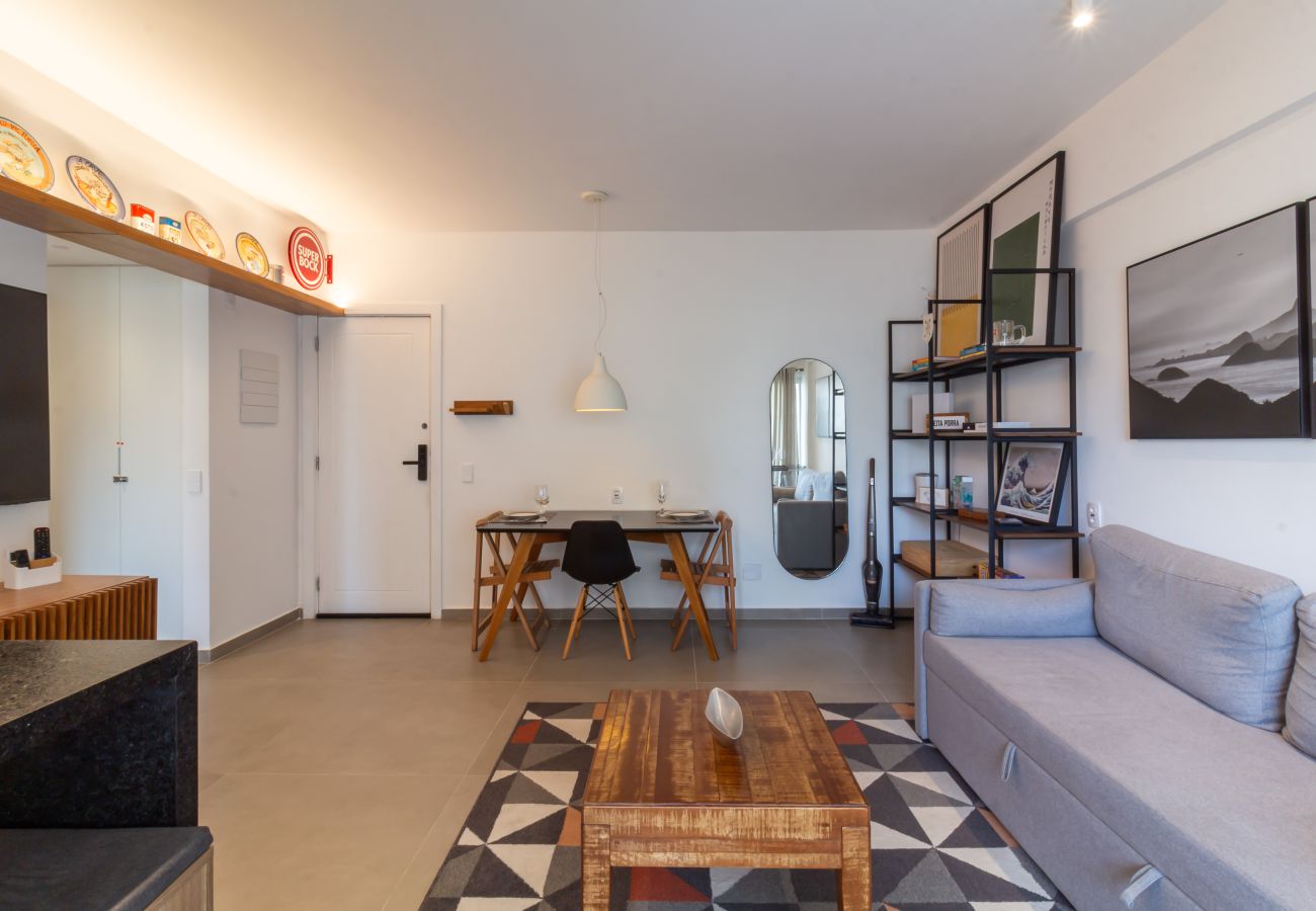 Apartment in Rio de Janeiro - Charming 1 minute from Barra Beach | PP105 Apartment in Rio de Janeiro - Charming 1 minute from Barra Beach | PP105