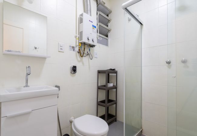 Apartment in Rio de Janeiro - PLA718| Studio na quadra da praia de Copacabana Apartment in Rio de Janeiro - PLA718| Studio na quadra da praia de Copacabana