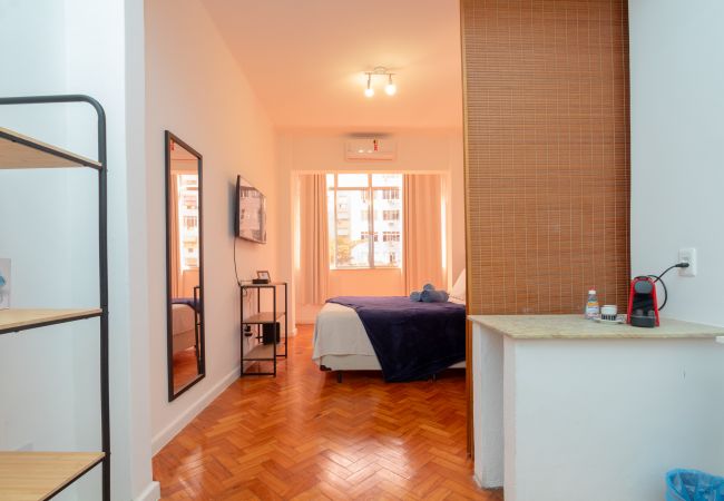 Apartment in Rio de Janeiro - PLA718| Studio na quadra da praia de Copacabana Apartment in Rio de Janeiro - PLA718| Studio na quadra da praia de Copacabana