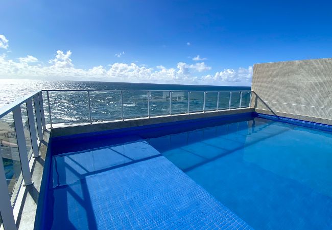 Apartment in Salvador - Flat Beira-Mar com Varanda, Piscina e Academia Apartment in Salvador - Flat Beira-Mar com Varanda, Piscina e Academia