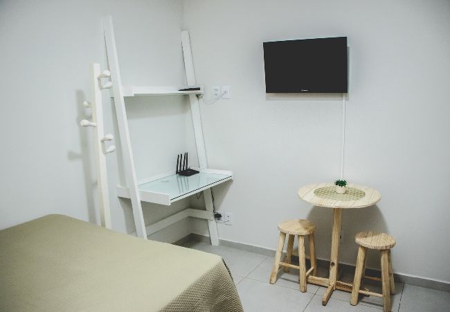 Apartment in Itajubá -  Ótima kitnet prox à UNIFEI com Wi-Fi e Smart TV Apartment in Itajubá -  Ótima kitnet prox à UNIFEI com Wi-Fi e Smart TV