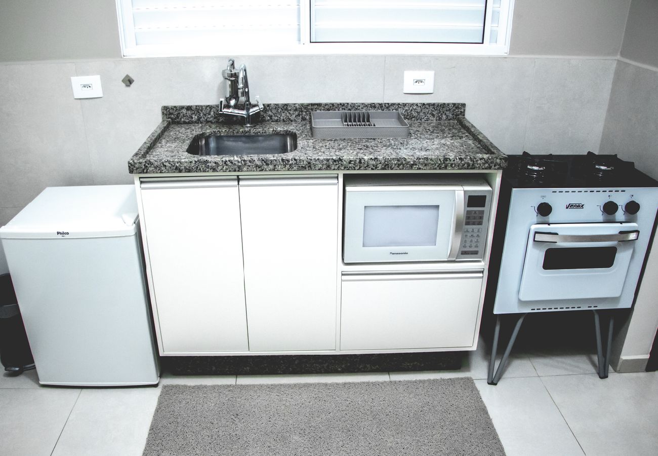 Apartment in Itajubá -  Ótima kitnet prox à UNIFEI com Wi-Fi e Smart TV Apartment in Itajubá -  Ótima kitnet prox à UNIFEI com Wi-Fi e Smart TV