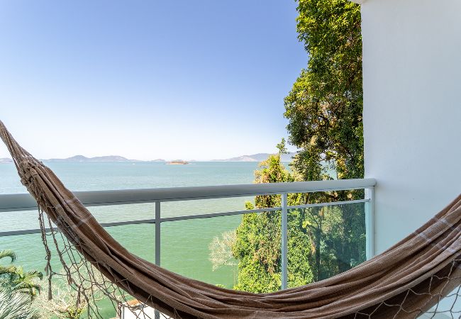 Apartment in Mangaratiba -  Loft vista mar com varanda em Mangaratiba Apartment in Mangaratiba -  Loft vista mar com varanda em Mangaratiba